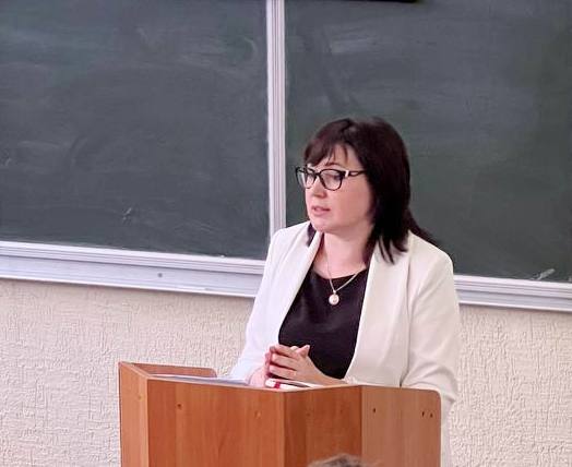 Свтлана Пільгун ділиться досвідом управлінської діяльності